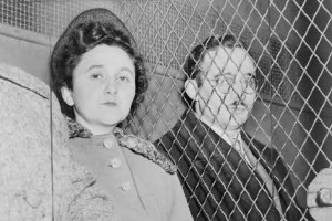 В США по обвинению в шпионаже в пользу СССР казнены супруги Юлиус и Этель Розенберг