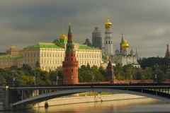 Москве был возвращен статус столицы России