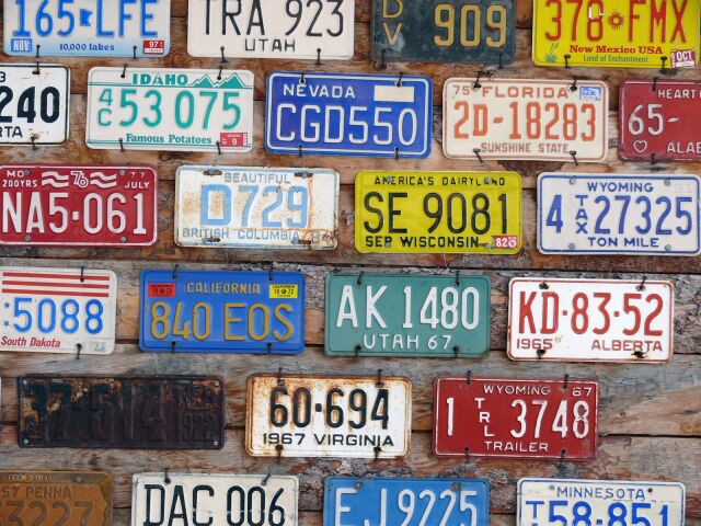 В штате Нью-Йорк впервые в мире введены автомобильные номера