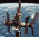 На космическую орбиту выведена научная станция «Мир»