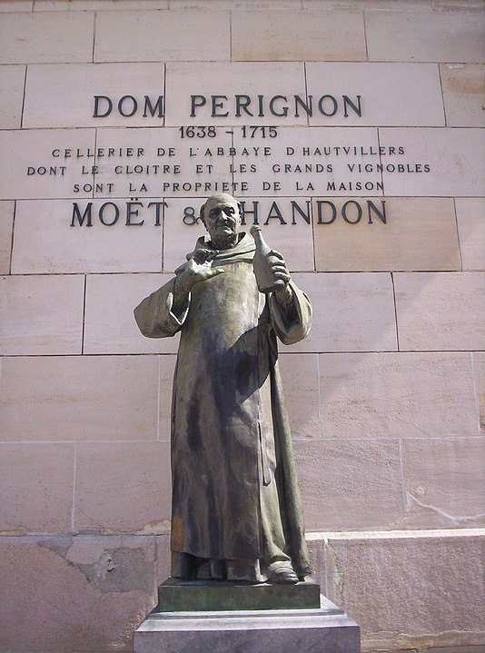 Памятник Пьеру Периньону