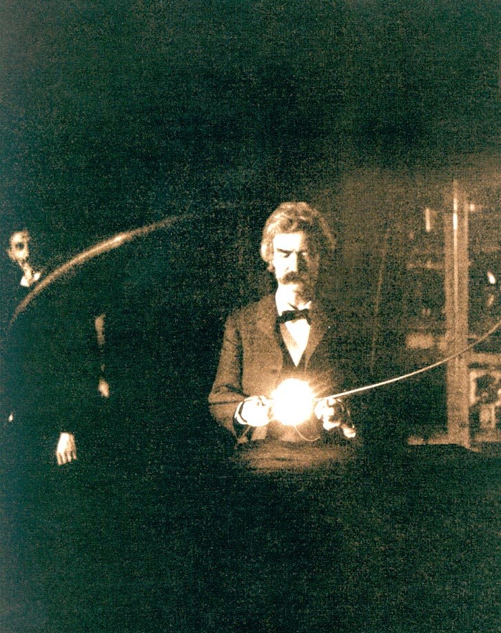 Твен в лаборатории Теслы в 1894 году