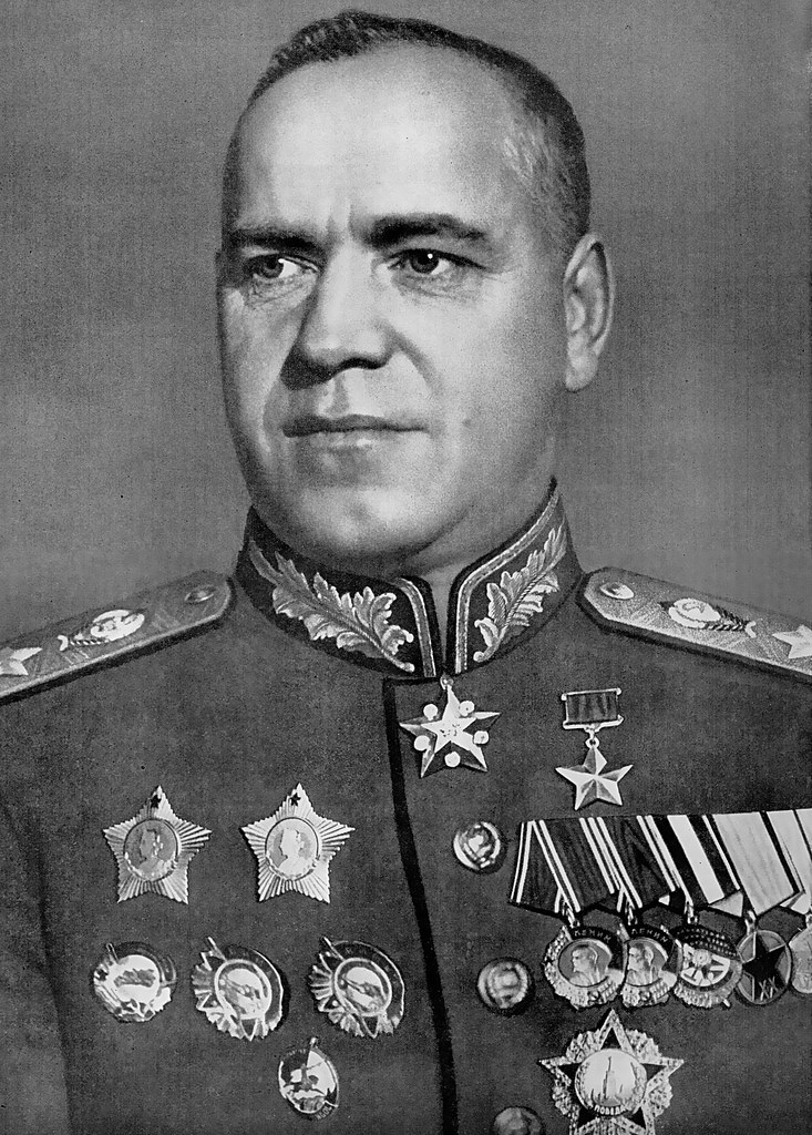 Маршал Советского Союза Г. К. Жуков с маршальской звездой под воротником мундира