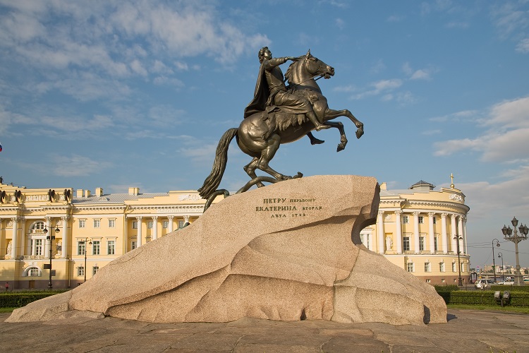 Памятник петру 1 в санкт петербурге описание