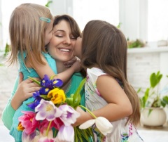 День матери — праздник вечности и красоты