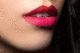 Правильный макияж губ: секреты стойкости цвета и чёткости линий