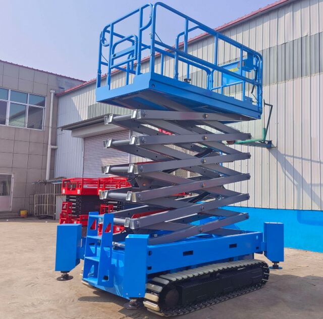 Внедорожные подъемники: какие ножничные модели подходят для сложных грунтов