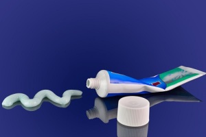 Изобретен тюбик для зубной пасты