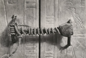Обнаружена гробница фараона Тутанхамона в Египте
