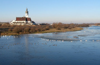Вид на монастырь с реки
