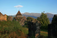 Село Санаин, место рождения А.И. Микояна. Монастырь (Фото: В.Прокофьев)