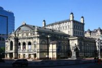 Оперный театр (Фото: Владимир Прокофьев) Оперный театр (Фото: Владимир Прокофьев)