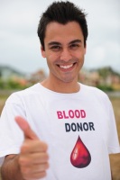 Этот день отмечается в честь безвозмездных доноров крови (Фото: mangostock, по лицензии Shutterstock.com)