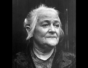 Клара Цеткин (Фото неизвестного автора, ок. 1920, www1.wdr.de, )