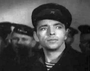 Пётр Мартынович Алейников (Кадр из фильма «Морской батальон», 1944)