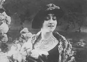 Вера Алексеевна Каралли (Фото: кадр из фильма «Хризантемы», 1914)