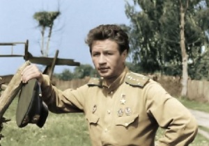 Леонид Быков (Фото: кадр из фильма «В бой идут одни "старики"», 1973)