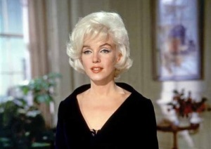 Мэрилин Монро (Кадр из фильма «Что-то должно случиться», 1962)