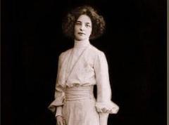 Зинаида Гиппиус (Фото: www.museum.ru, 1910-е годы, )