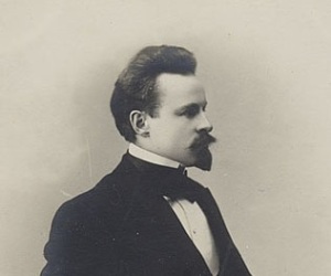 Константин Дмитриевич Бальмонт (Фото: 1880-е годы, www.all-photo.ru, )