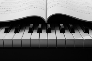 Рэймонд Левенталь — американский пианист и музыкальный педагог (Фото: mizar_21984, по лицензии Shutterstock.com)