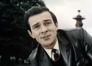 Муслим Магомаев (Кадр из фильма «Когда песня не кончается», 1964)