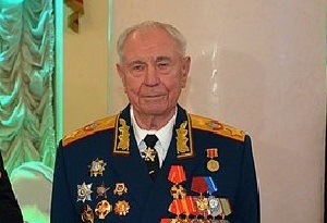 Дмитрий Тимофеевич Язов